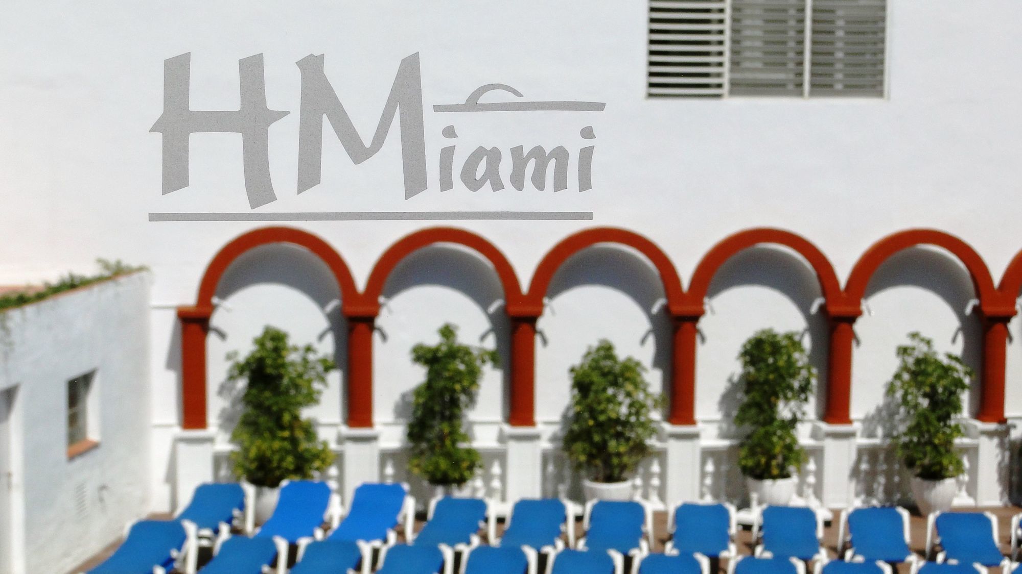 Hotel Miami Калелья Экстерьер фото